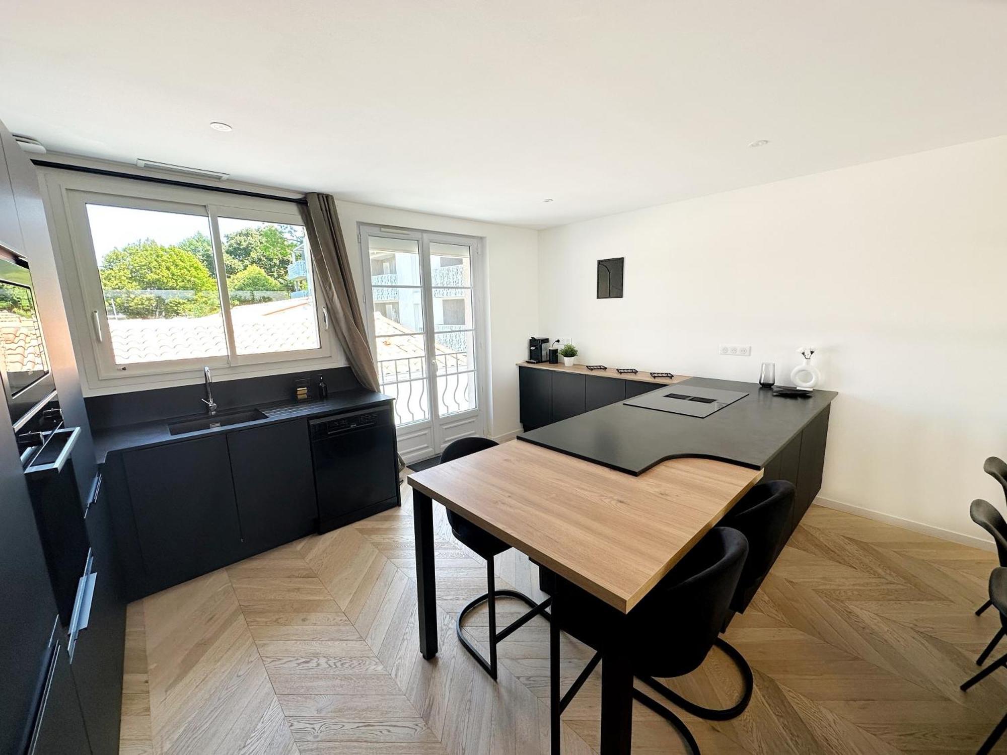 Les Appartements Du Carnot - Terrasses Et Jardins La Rochelle  Exteriér fotografie